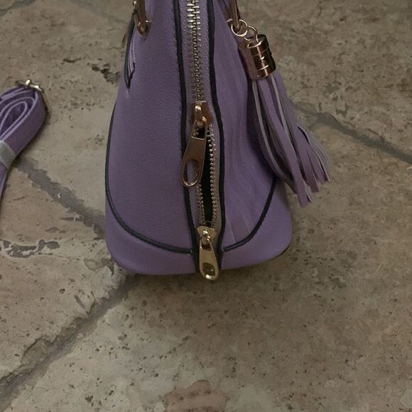 Lavender Crossbody bag - Picture 7 of 11